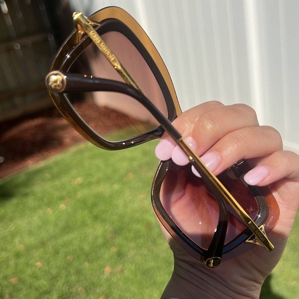 Louis Vuitton Brown and Gold Sunglasses - Picture 10 of 12